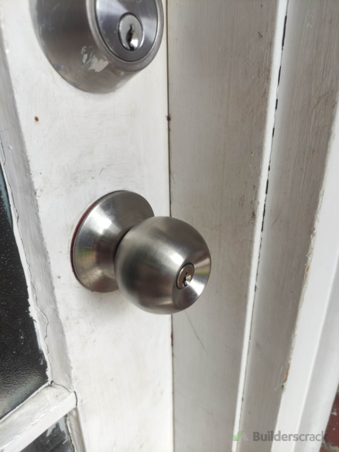 Broken door knobs replaced