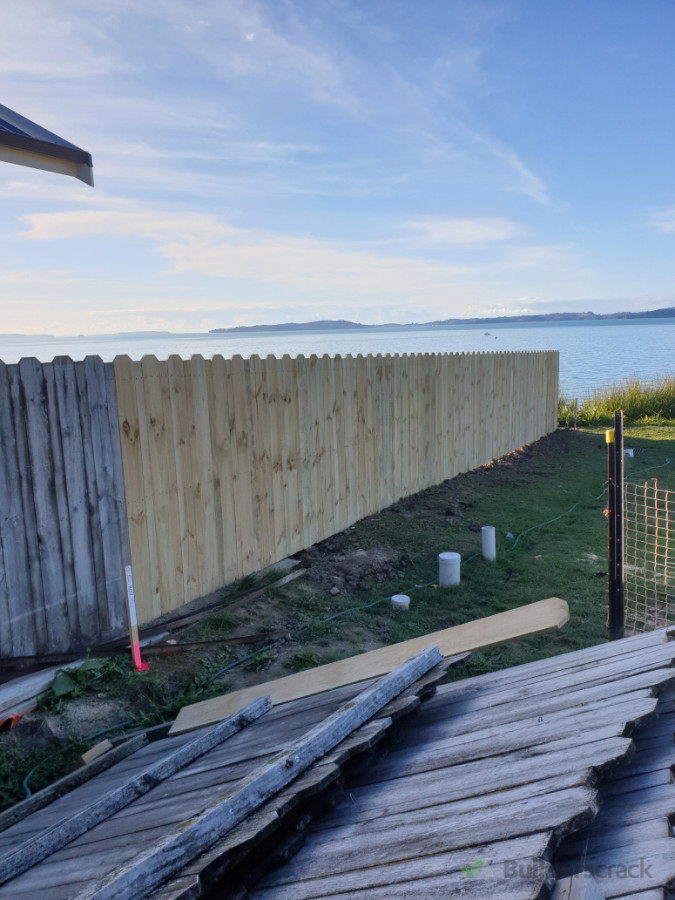A client's fence blew over on a cliff front property, so we mushroomed the the posts holes and still to this day with many storms its had to battle it's still Within the milmetre as expected 👌