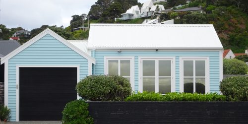 3 Questions To Ask Before Buying An Old House