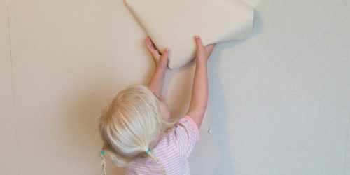 A 3yo’s Take on Having Plasterers in the Home