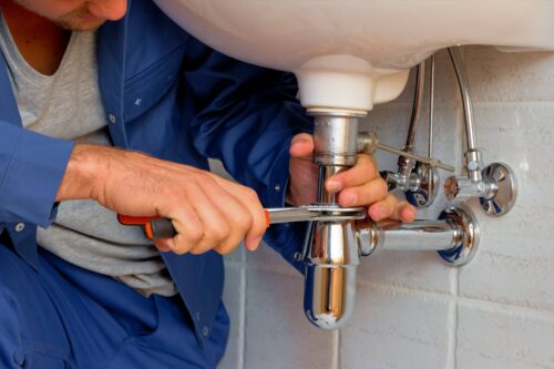 Planning a reno? When to bring in your plumber, and how to hire the right one