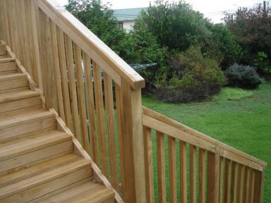 Deck Handrail (# 1227) 