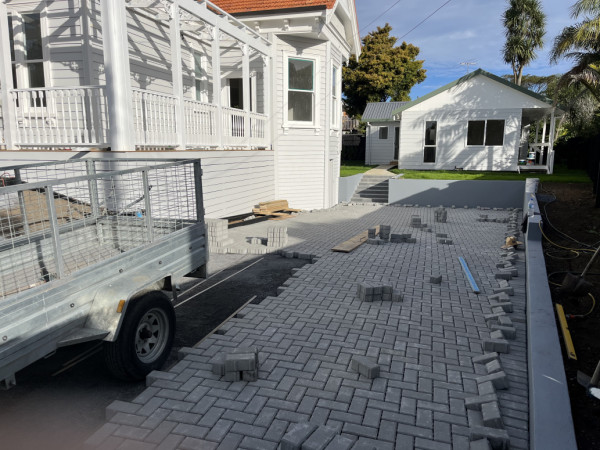 Driveway paving After