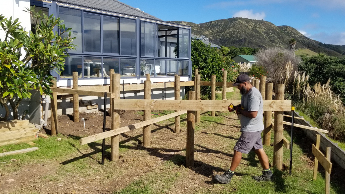 Ahipara 90 mile Beach deck extension