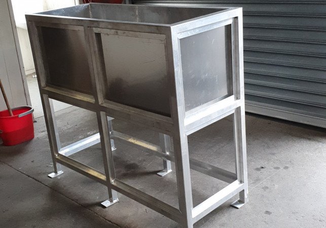 Aluminum Planter Frame