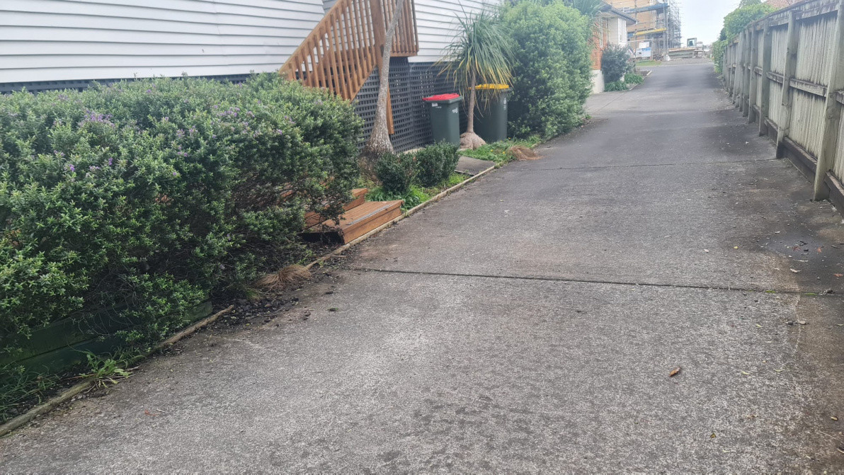 Keystone Retainer Wall Builderscrack