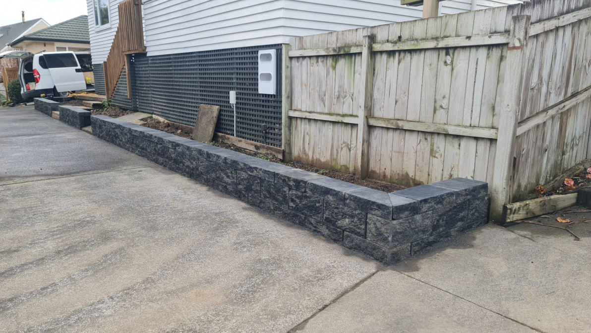 Keystone Retainer Wall Builderscrack