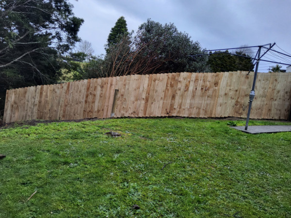 1.8m tall fence