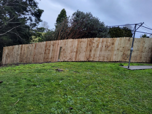 1.8m tall fence