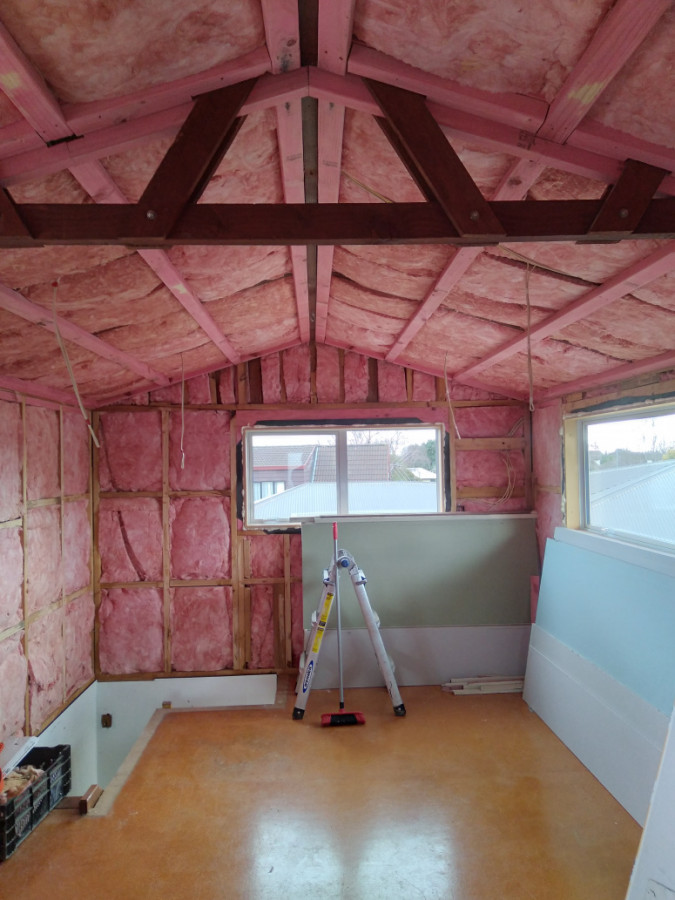 Sleepout. Double glazing and insulation