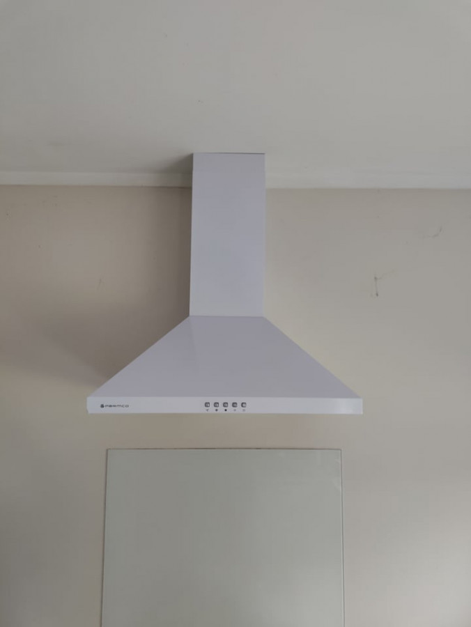 Parmco Rangehood.