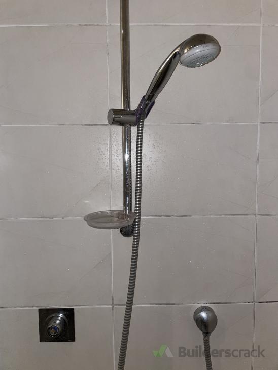 Shower broken System ( 772908) Builderscrack