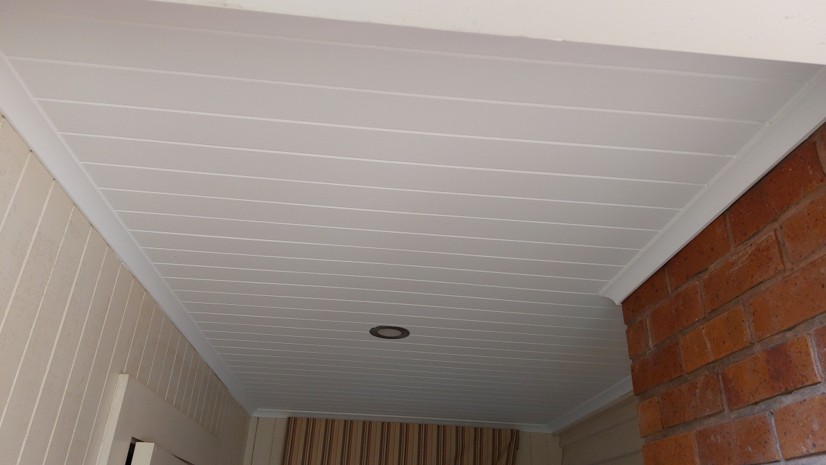 Timber ceiling in the hallway