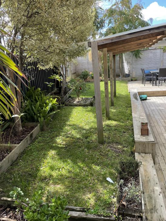 Decking extension & Coverage ( 773904) Builderscrack