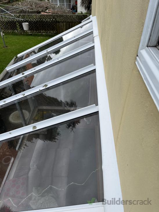 Roof flashing ( 779380) Builderscrack