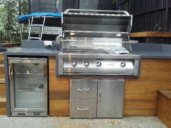 Outdoor kitchen in Devonport