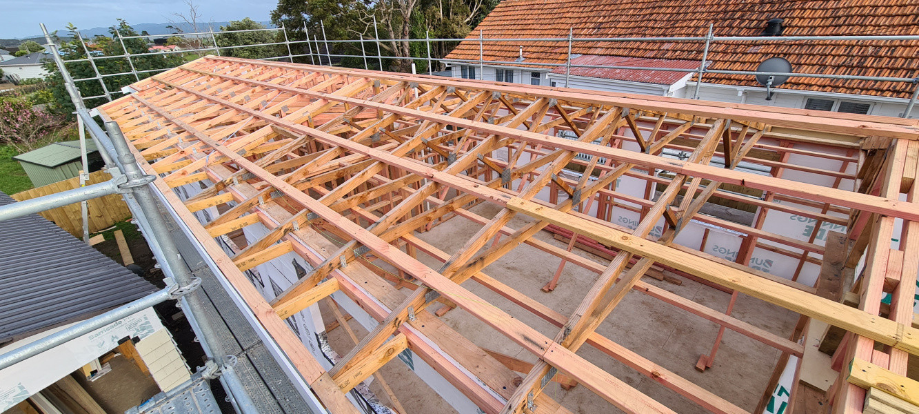 Roof trusses perlins and sprockets for soffit plus hardware connections