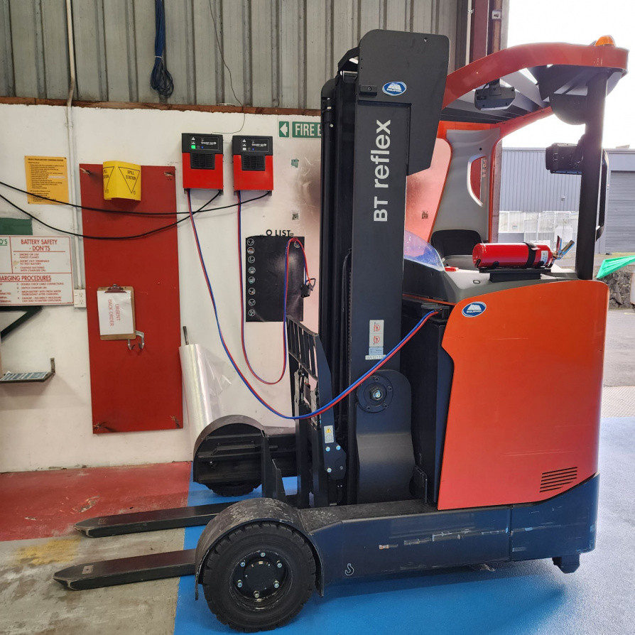 Electric Vehicle Charging Station