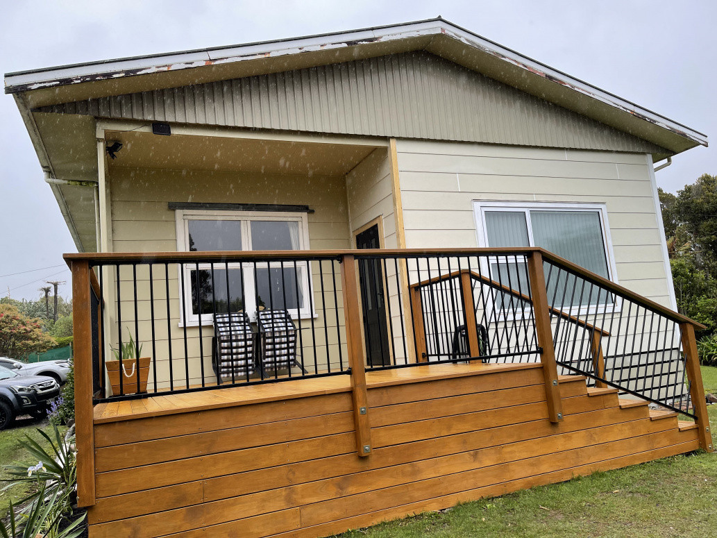 Finished deck and hand rail