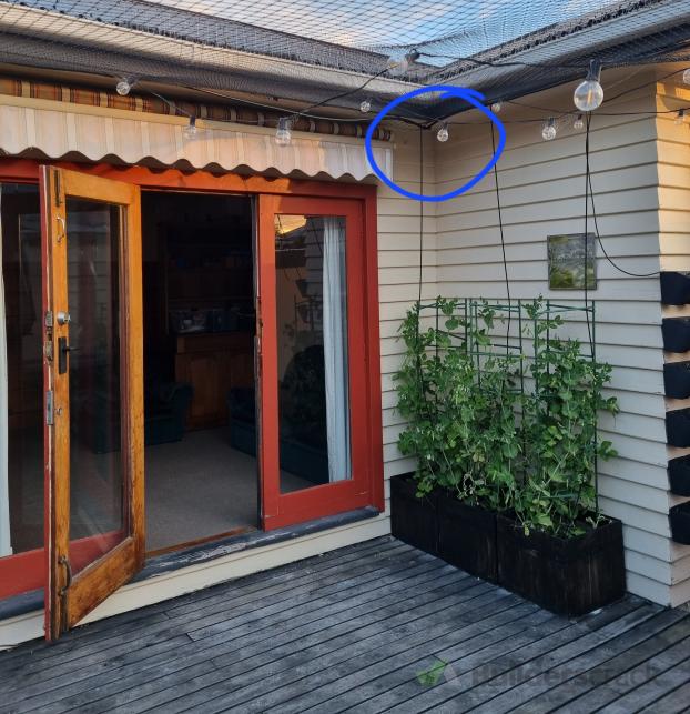 New outdoor powerpoint installed with switch. ( 786223) Builderscrack