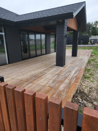 Vitex Deck