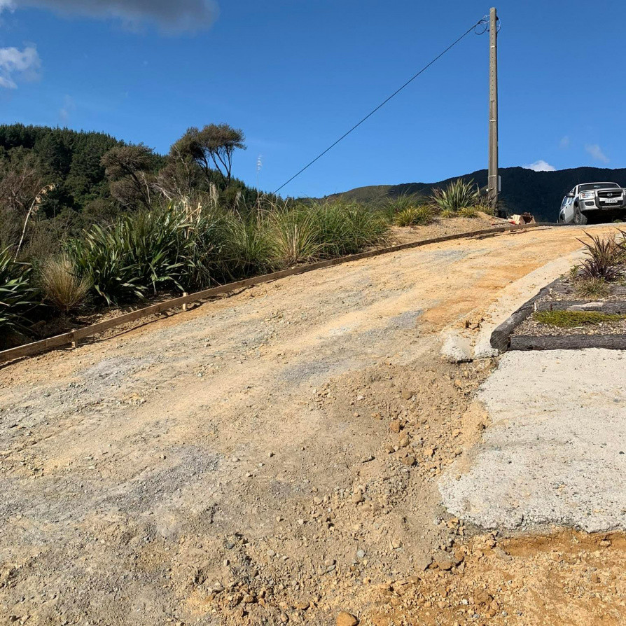 Upper Hutt 60m Long Concrete Driveway Builderscrack