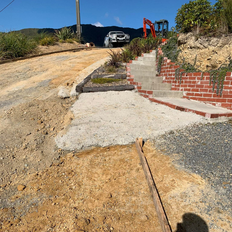 Upper Hutt 60m Long Concrete Driveway Builderscrack