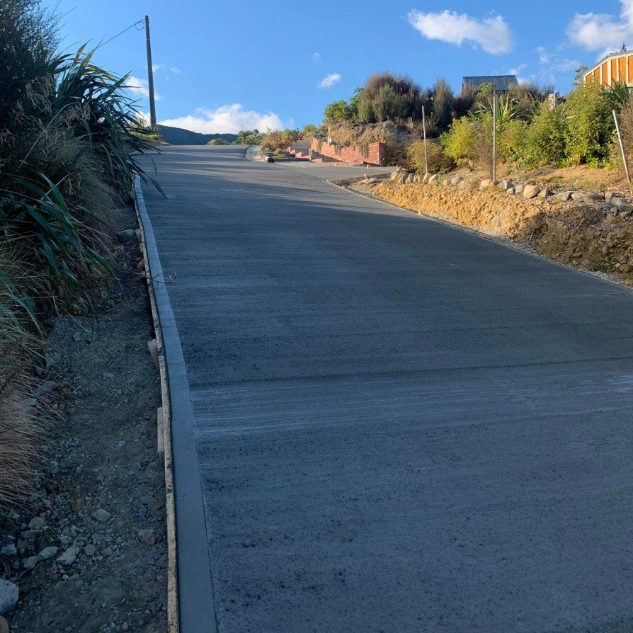 Upper Hutt 60m Long Concrete Driveway Builderscrack