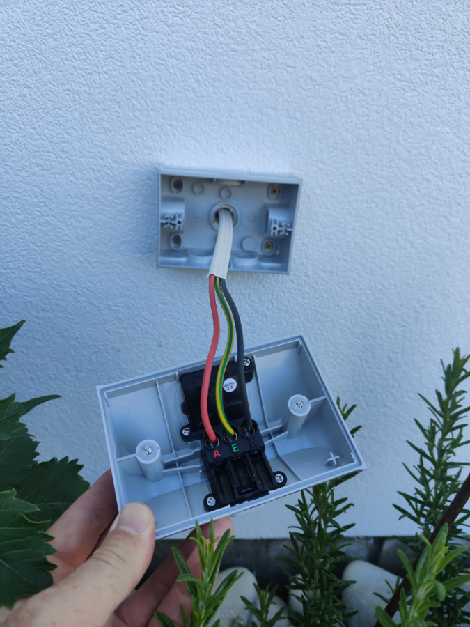 Wiring up