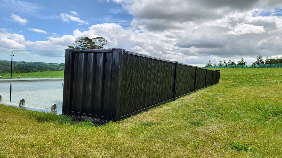 Colour Panel fence