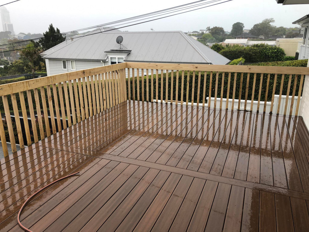New Deck and Balustrade