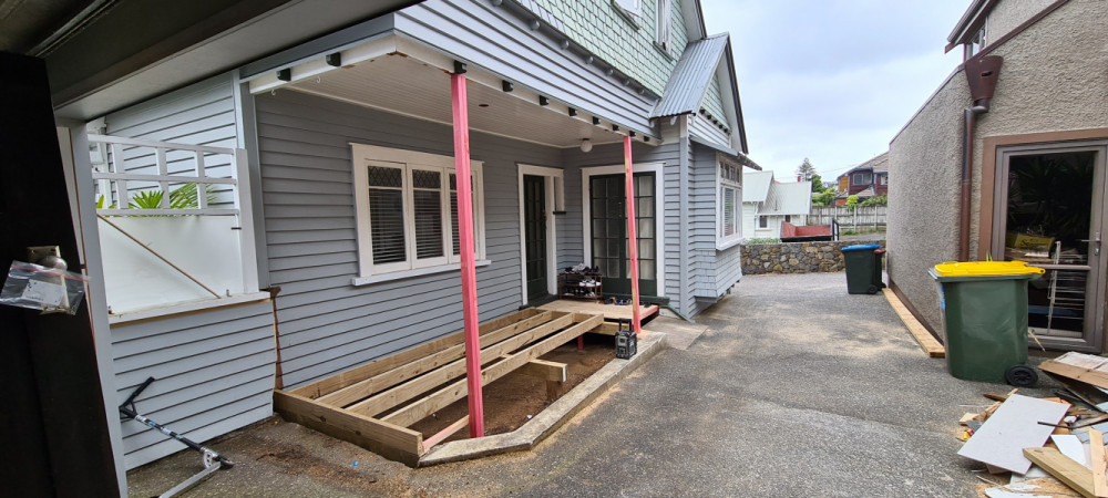 Preparing to Brace the work space.