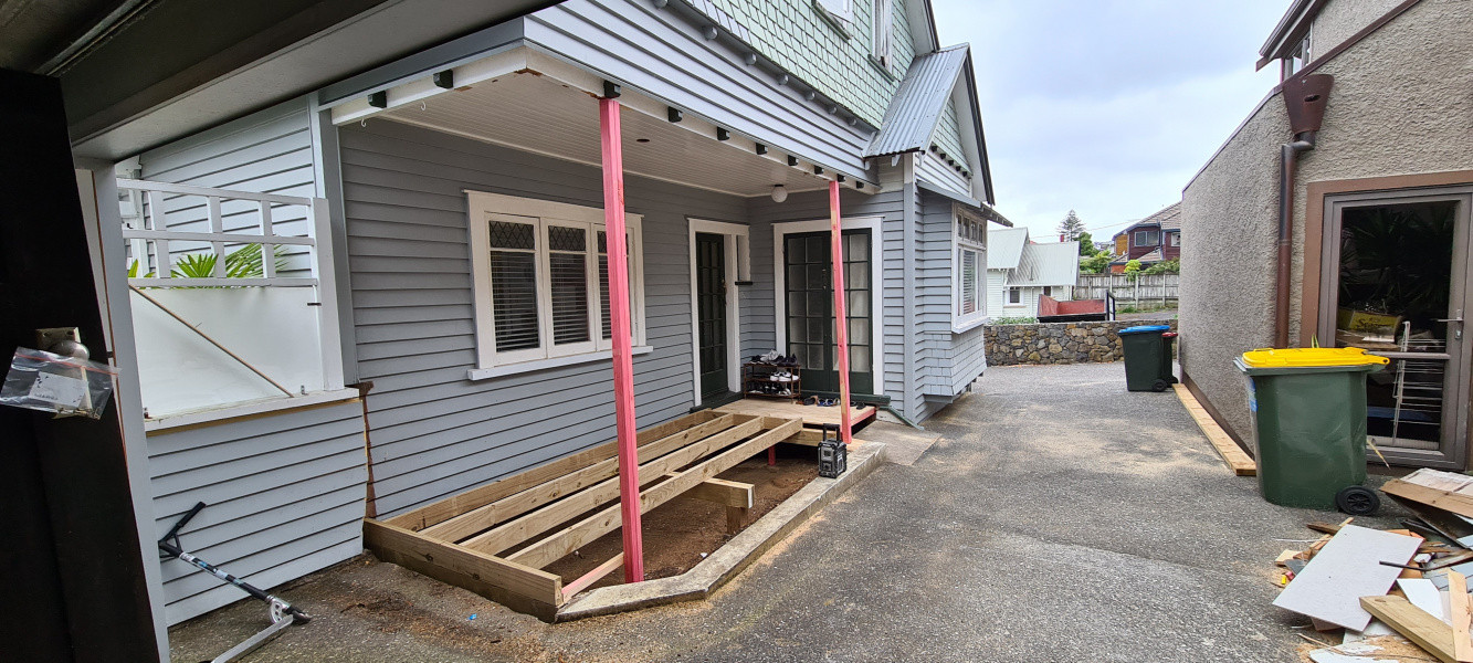 Preparing to Brace the work space.