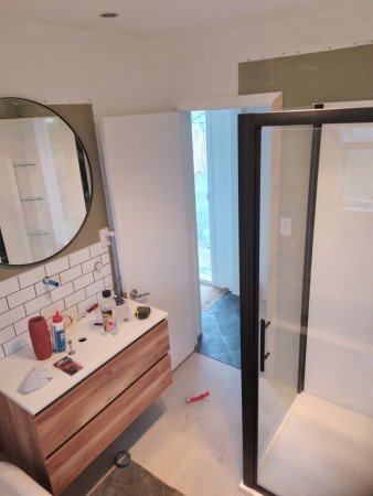 Small bathroom reno - new shower + vanity unit
