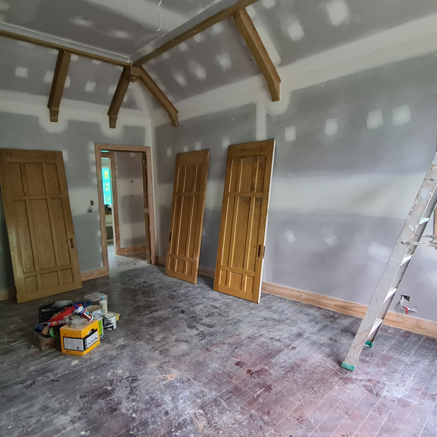 Stain block all doors with oil based quick dry dulux  one step Stain blocker.