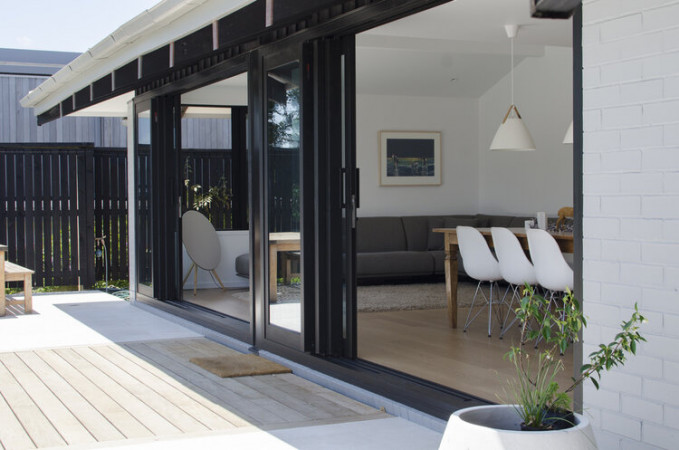 Sliding doors and dining