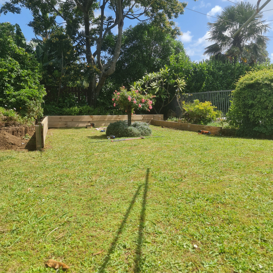 That’s returning one due to utilise the space of backyard as the client wanted a in situ seat inside the garden retaining wall