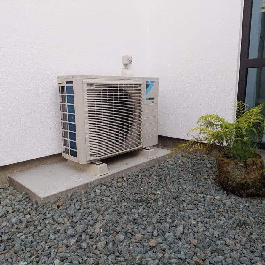 Daikin Hi wall Outdoor unit