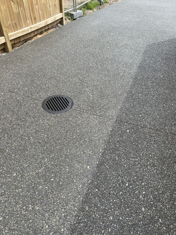 Drainage installation