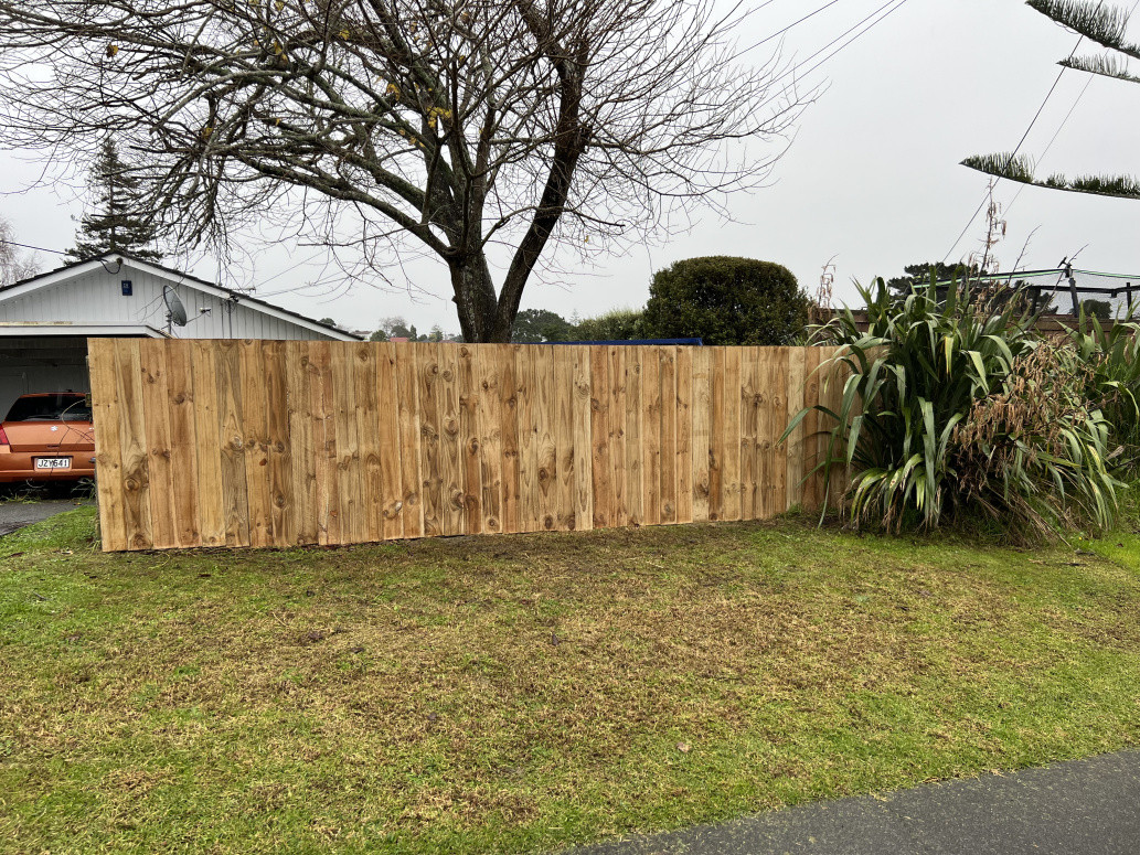 Standard Fence - 1.5 High