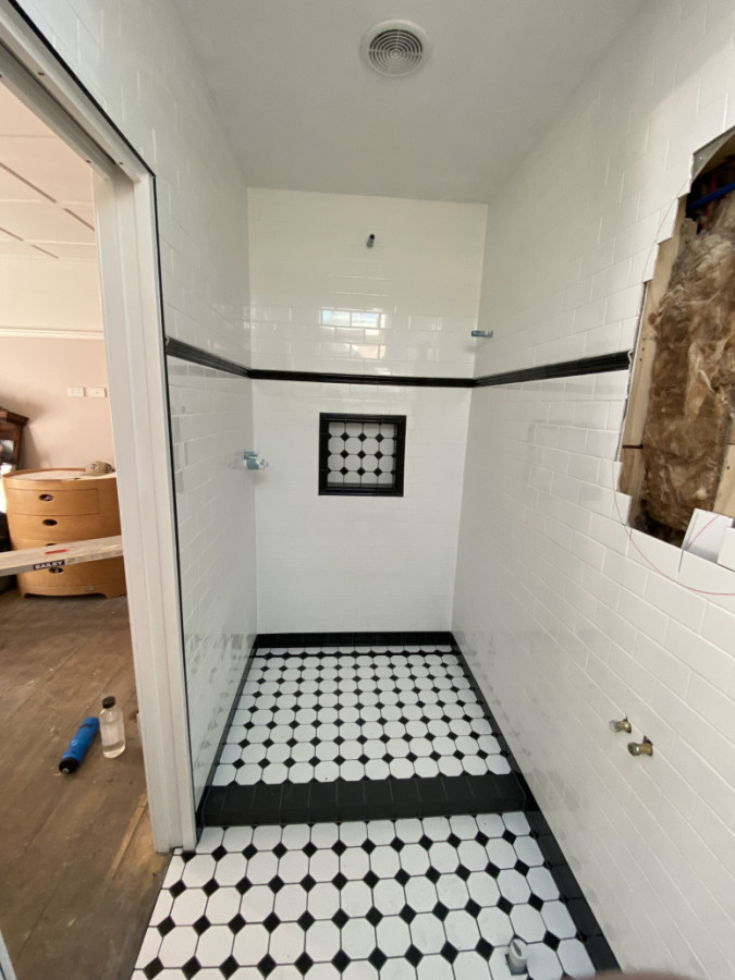 Fully bathroom tiled