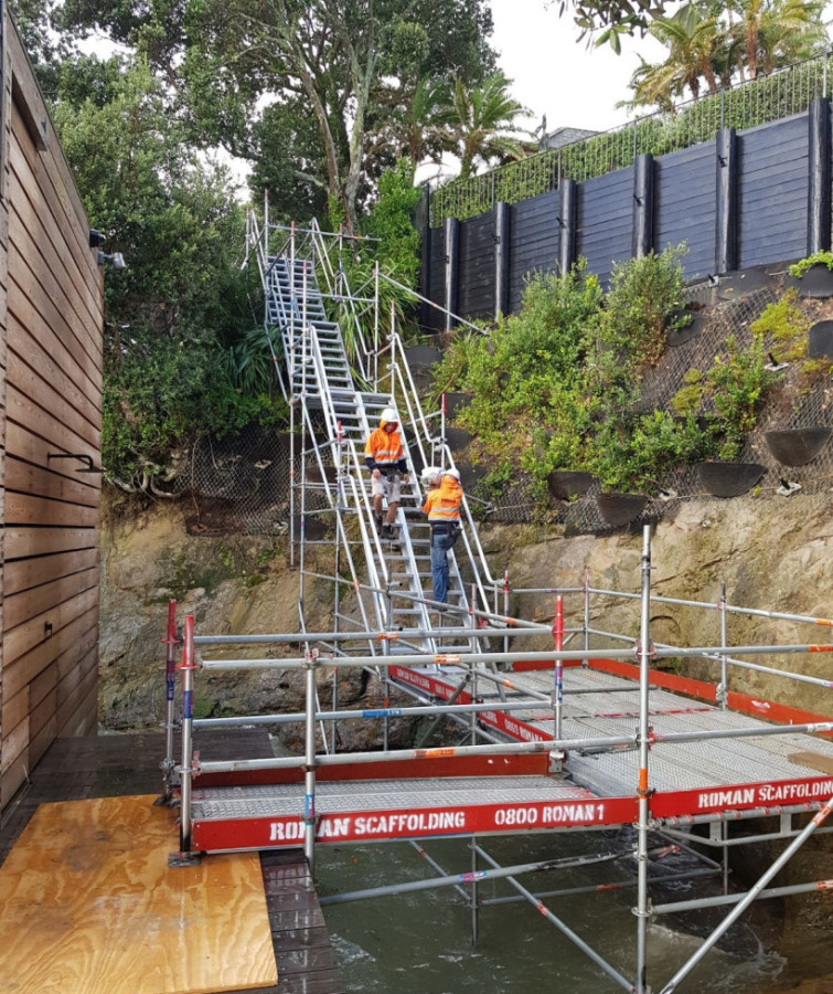 SCAFFOLDING STAIRS