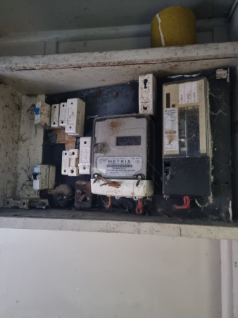 Old fused wire switchboard