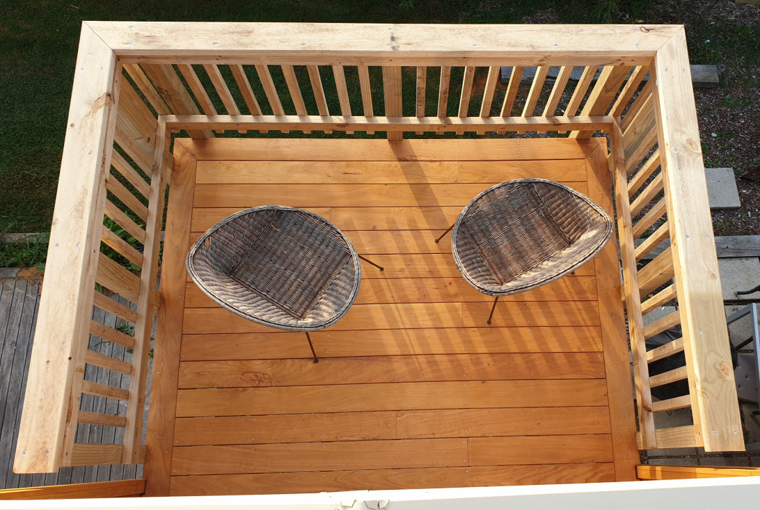 Macrocarpa deck with pine balustrade