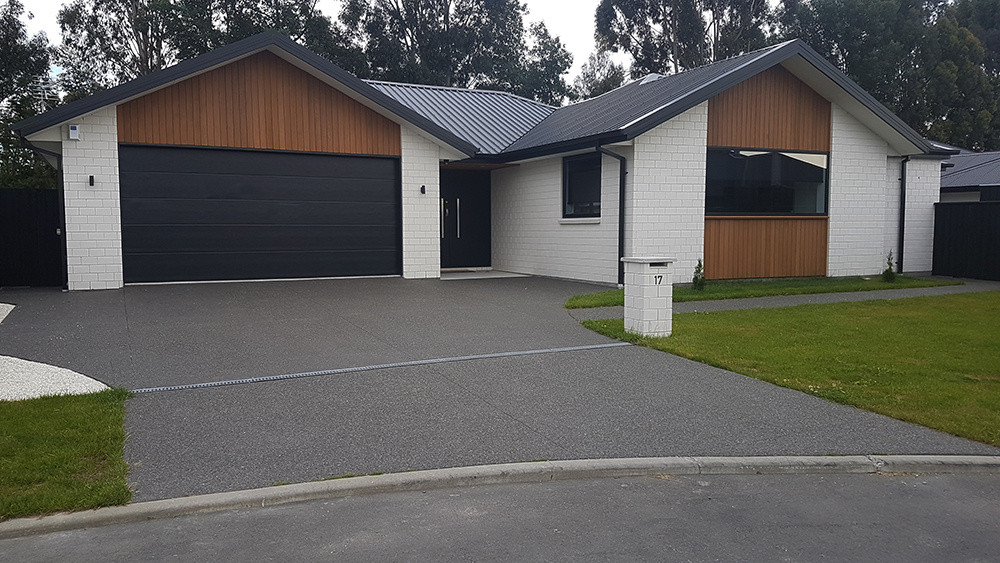 Black Oxide - Exposed Agg driveway and paths