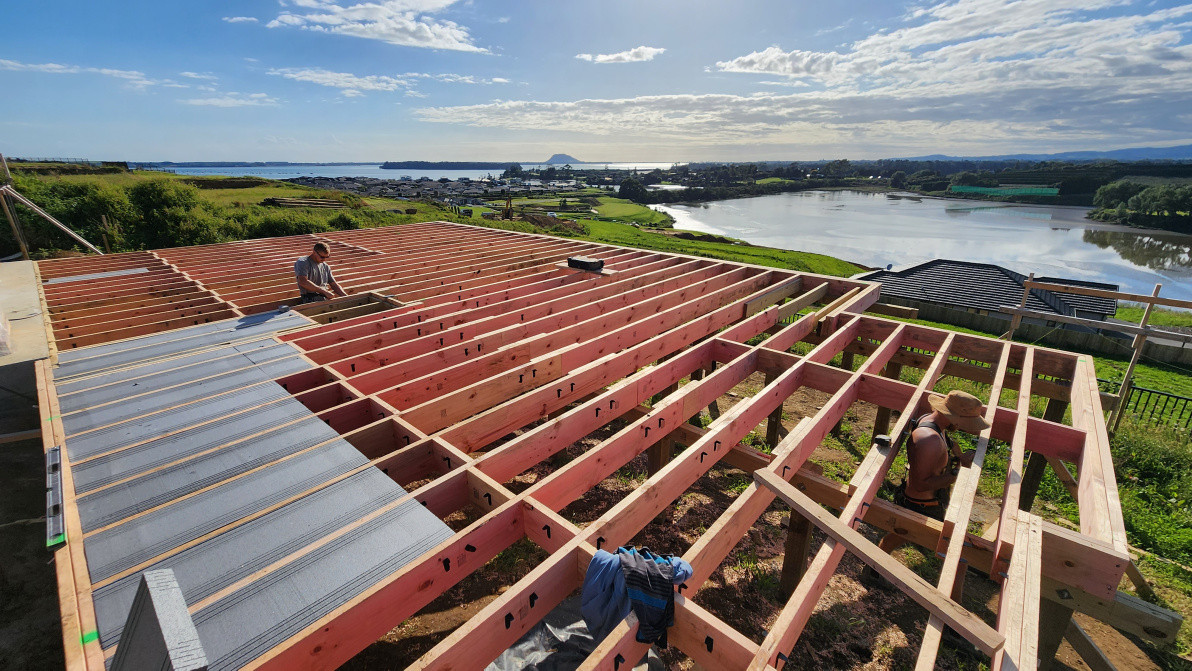 Split level new build Builderscrack