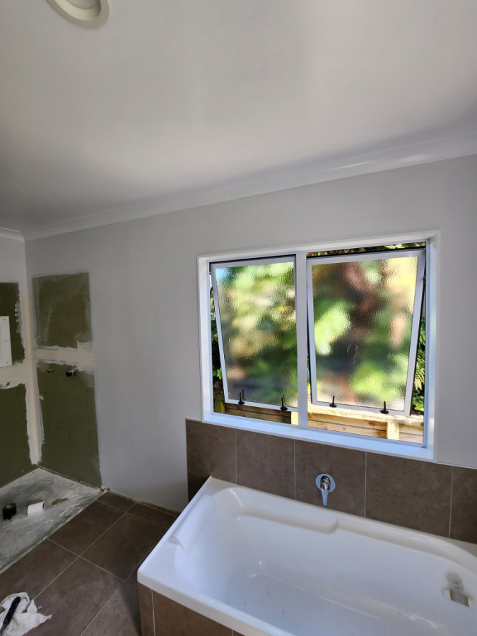 Bathroom repaint Builderscrack