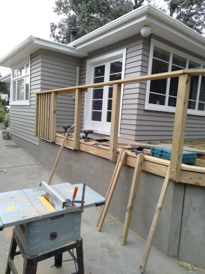 Balustrade installation.