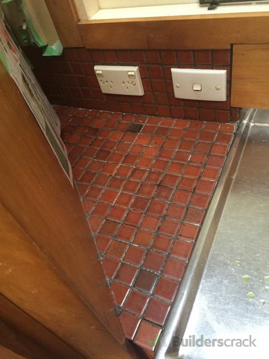 70's kitchen tiles to go (# 154078) | Builderscrack
