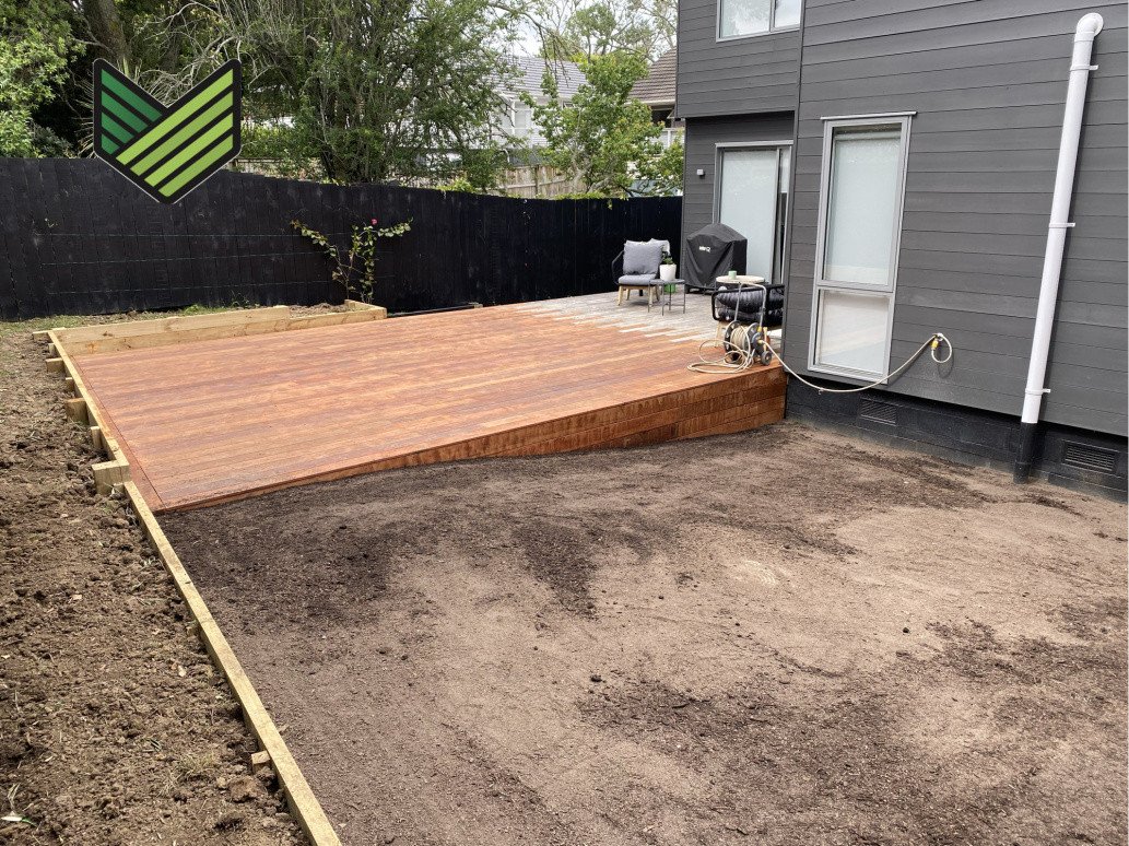 Retaining walls, Kwila deck, Fence (off camera) and unfinished lawn.